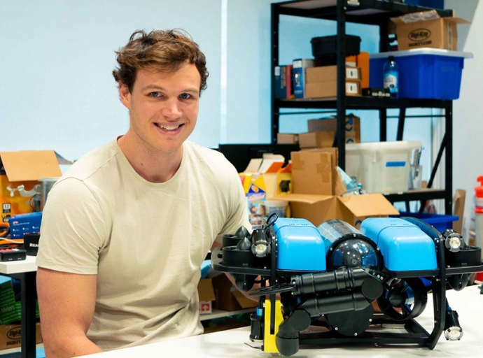 PhD Research Enhances Underwater Manipulation Capabilities for Portable ROVs