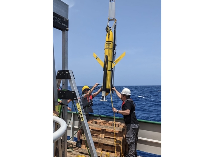 Research Expedition Explores the Fast Gulf Stream Currents