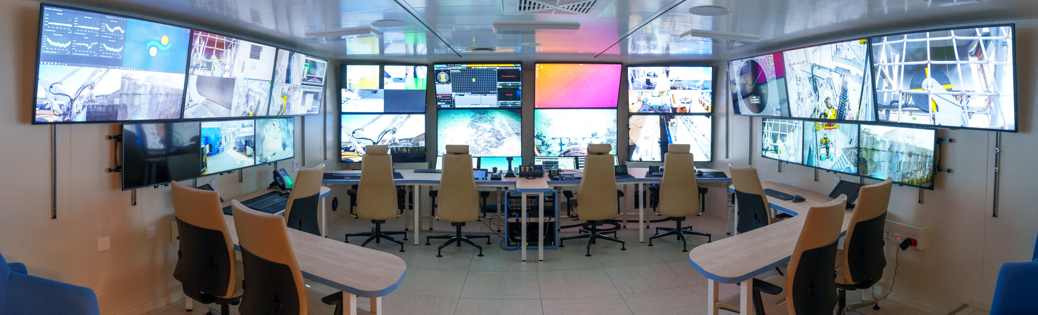 2 ROV Control Room on R V Falkor 