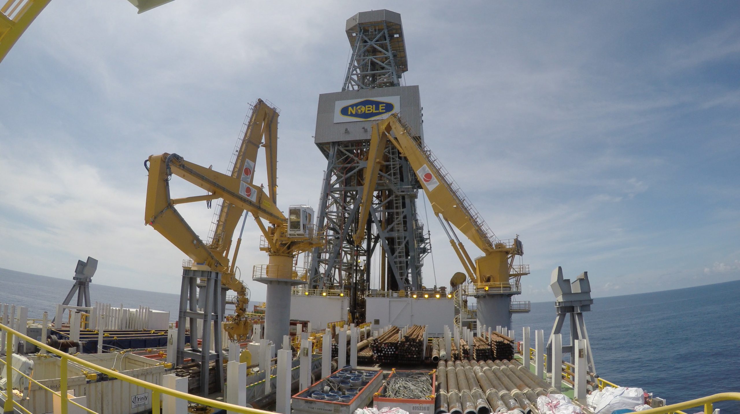 2 A view from the pipe deck on board Noble Faye Kozack formerly Pacific Khamsin September 2021