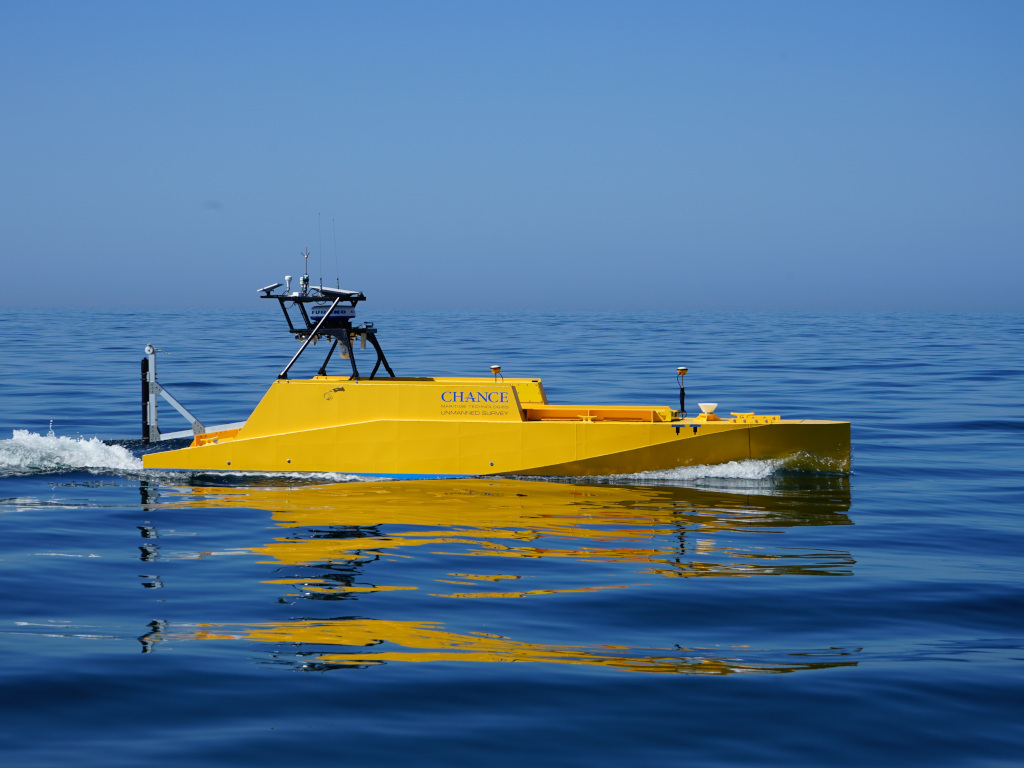 The Chance LR30 returning from backscatter studies conducted with USF COMIT, where the vessel was outfitted with both a fisheries sonar and a bathymetric mapping sonar. 
