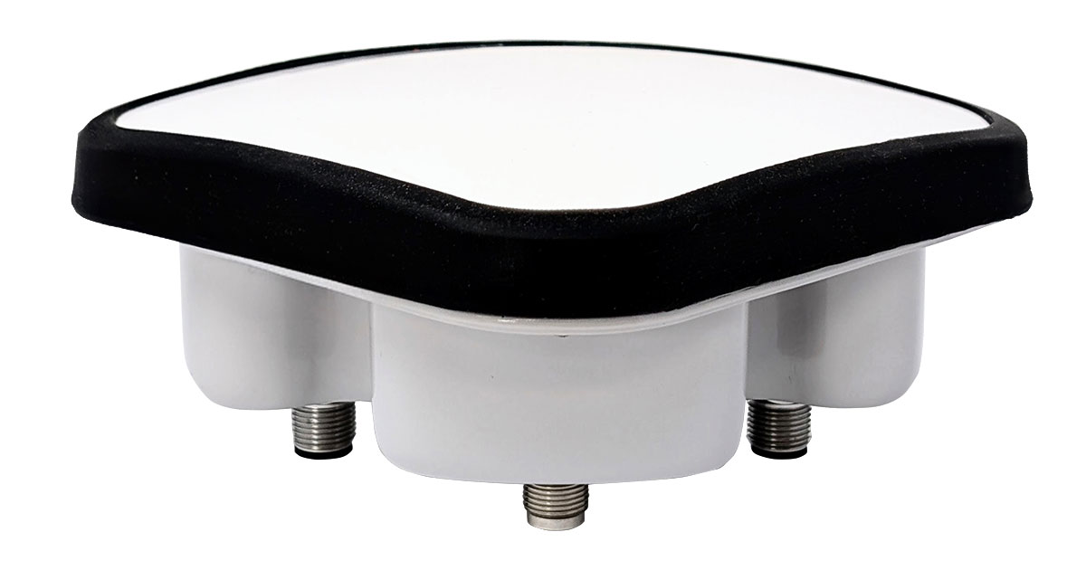Pole Mount Controlled Reception Pattern Antennas