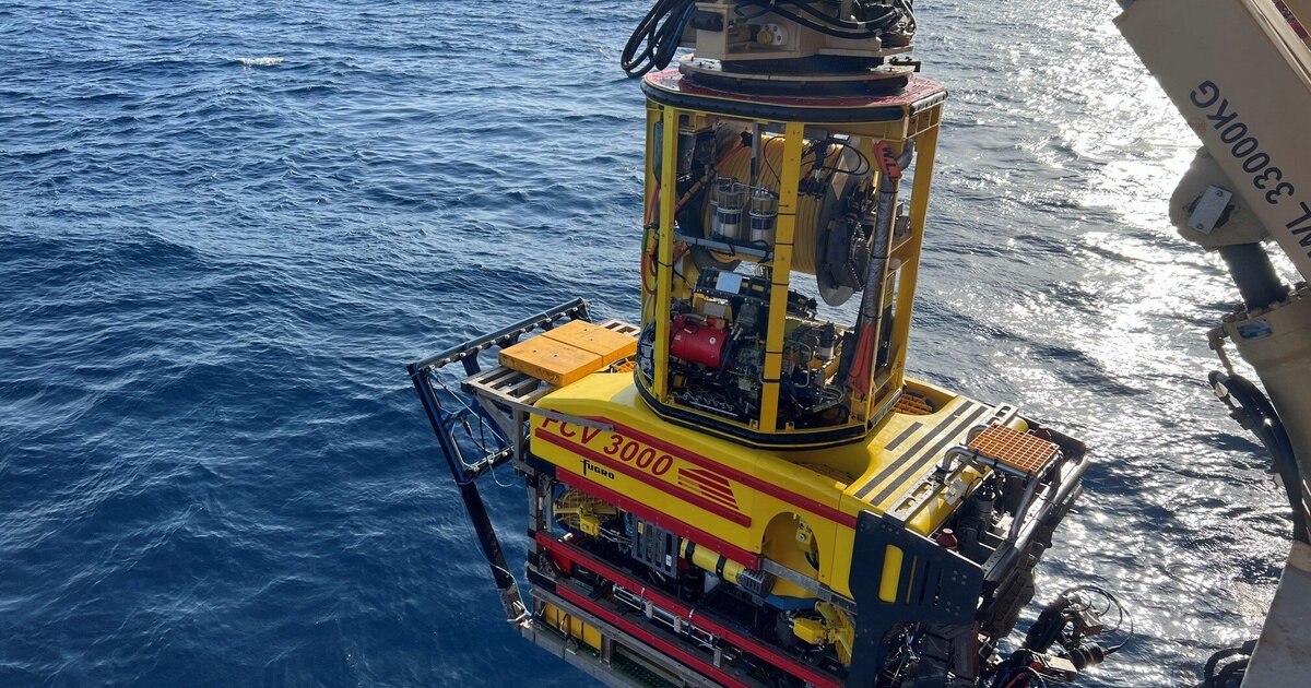 FCV3000 being deployed. (Image credit: Fugro)