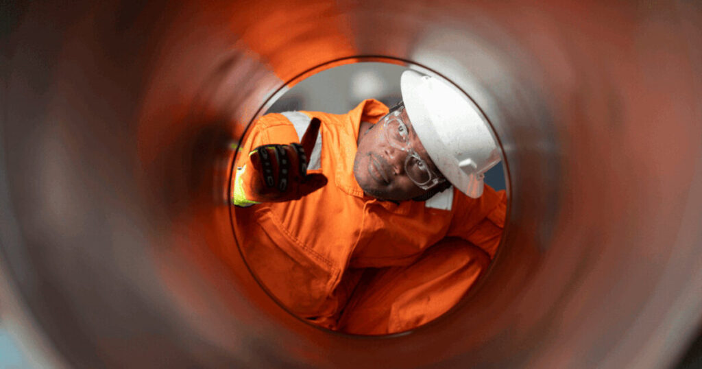 SLB OneSubsea Worker