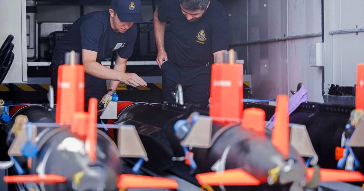 Royal Navy Inspecting UUVs and Autonomous Systems