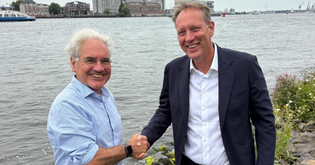Govert Meijer, CEO of GBM Works (left) and Frank Koopman, Managing Director at CAPE Holland.