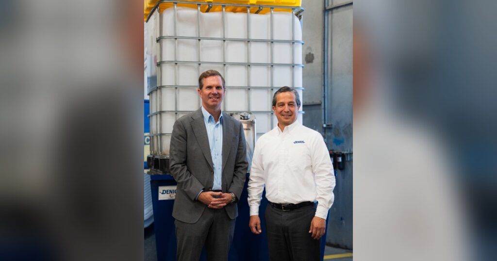 Governor Beshear (left) with DENIOS President Diego Rodriguez. (Credit: DENIOS)