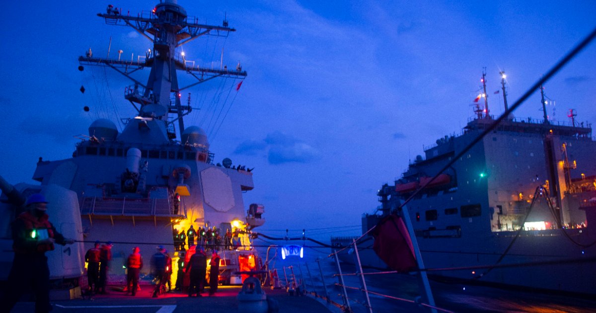 A US Navy Arleigh Burke-class guided missile destroyer. (Image credit: (Mass Communication Specialist 3rd Class Aja Bleu Jackson, US Navy)