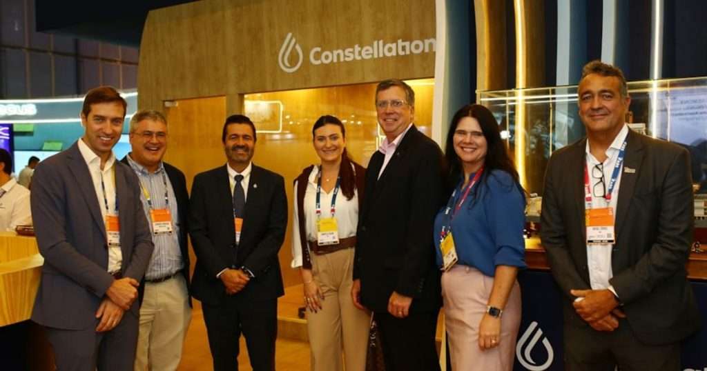 Thiago Schimmelpfennig, Constellation Chief Commercial and Innovation Officer; Leonardo Guimarães, Constellation Chief Technology Officer; Rodrigo Riberio, Constellation CEO; Gabrielle Caldas, ABS South America Offshore Account Manager; Matt Tremblay, ABS Senior Vice President, Global Markets; Leile Froufe, ABS Vice President, Engineering (Americas); and Rafael Torres, ABS Vice President, Latin America Business Development. (Credit: ABS/Constellation)