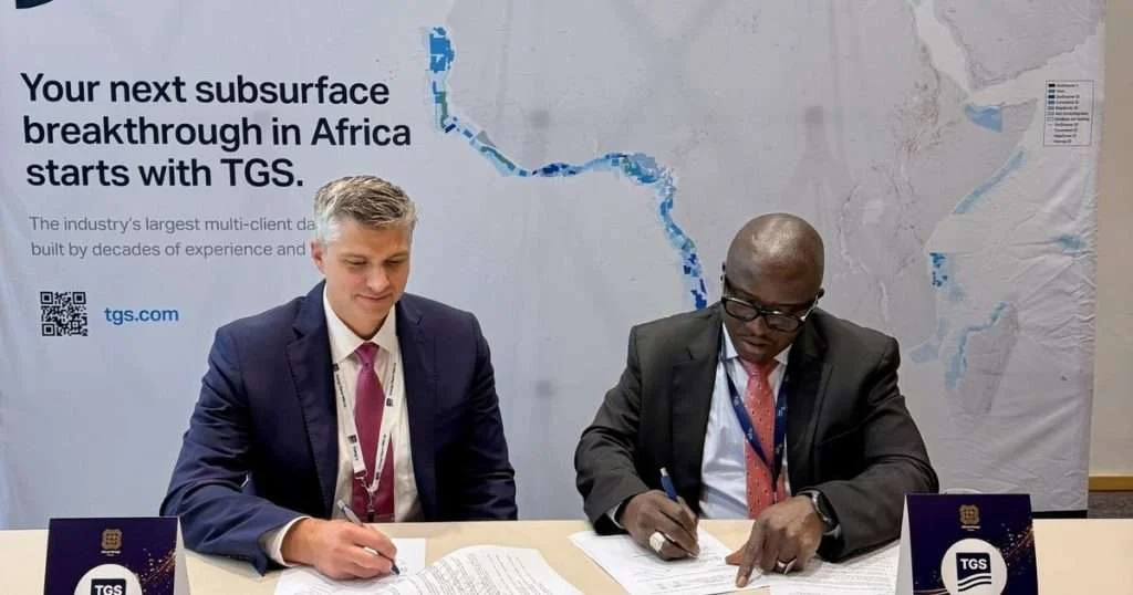 EVP of Multi-Client, David Hajovsky with Dr. Alfredo Malu, General Director at PetroGuin, signing the agreement at African Energy Week 2026. (Image credit: TGS)