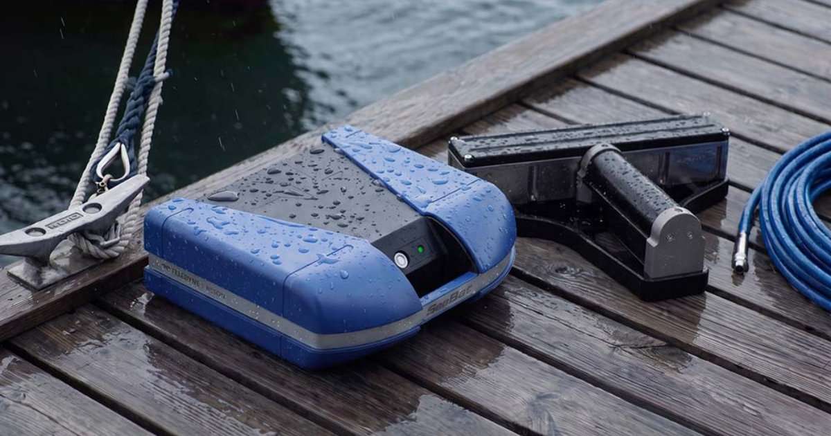 The SeaBat T51-P​ combines the industry-trusted sonar performance with a portable, splash-proof processor for surveying in open-boat environments. (Credit: Teledyne Marine)